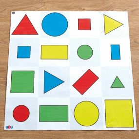 Bee-Bot® 2D Shapes, Colour and Size Mat
