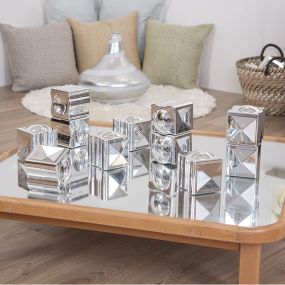 Metallic Distorting Cubes 12pk