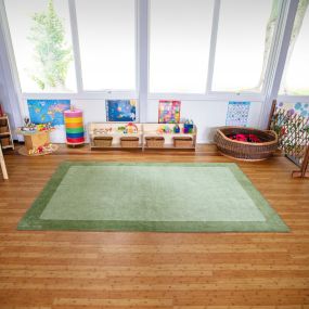 Classic Rectangular Border Carpet - Green
