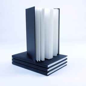 A5 Portrait Black Cloth Hardbacked Sketchbook 92 pages 140gsm | Creative Activity
