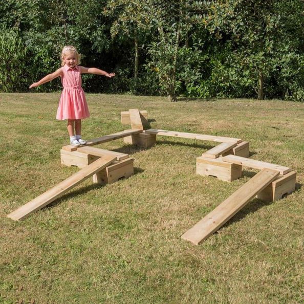 DS Outdoor Wooden Mini Adventure Trail 14pcs | Creative Activity