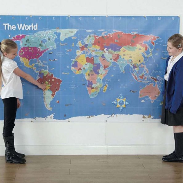 Bee-BotÂ® World Map W2.10 x L1.2m | Creative Activity