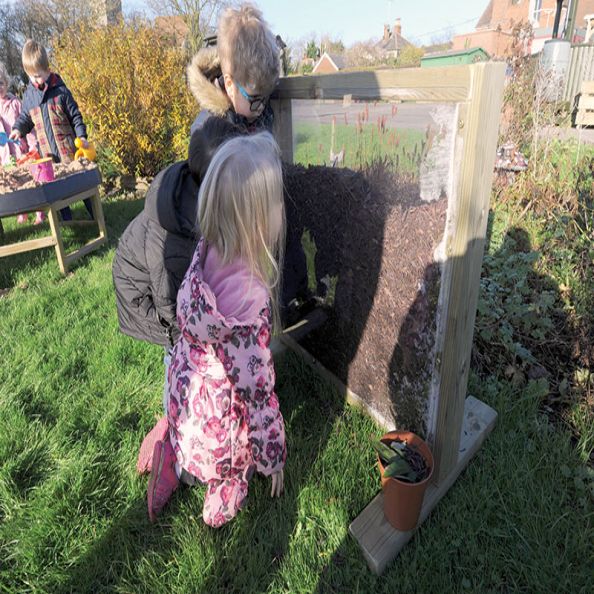 Wiggly Worm Farm | Creative Activity