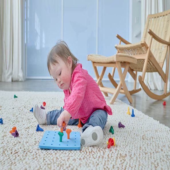 Geo Pegs & Peg Board  | Creative Activity