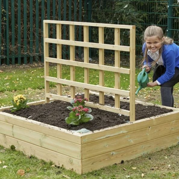 Square Wooden Planter with Trellis